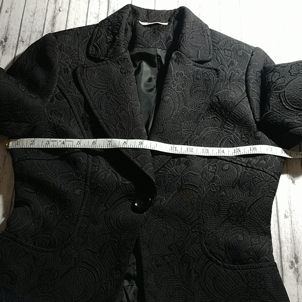 Jessica Black Jacket - Picture 3 of 8